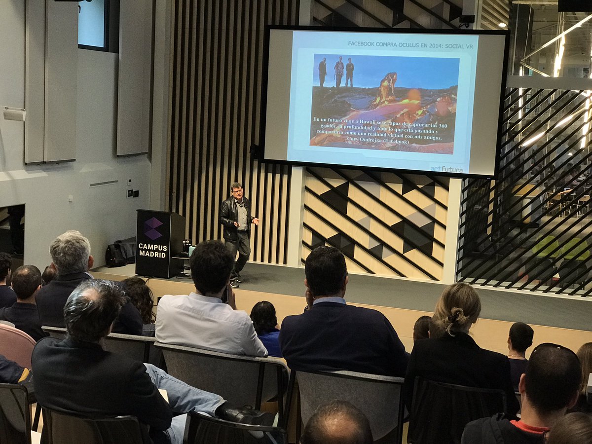 betolevy's tweet photo. Alejandro Sacristán

Pionero VR y el arte tecnológico desde los años 90! #diVRsity2017 #diVRse2017 #vrandgo @plentieapp https://t.co/IRpnPZravT