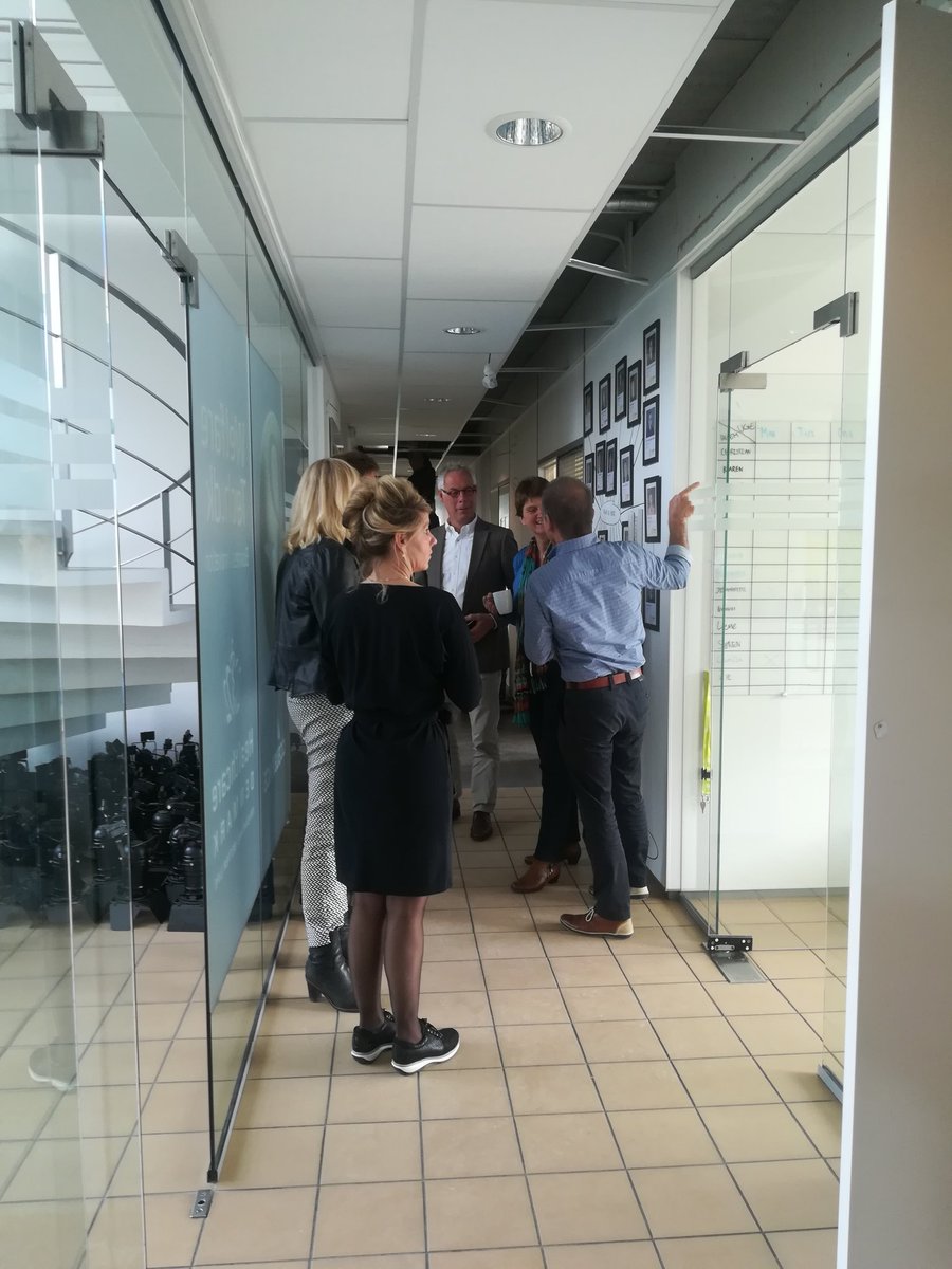 welfaretech's tweet image. Besøg fra 22 hollandske gæster på studietur med @LeydenAcademy. Oplæg om bl.a. #demens #welfaretech