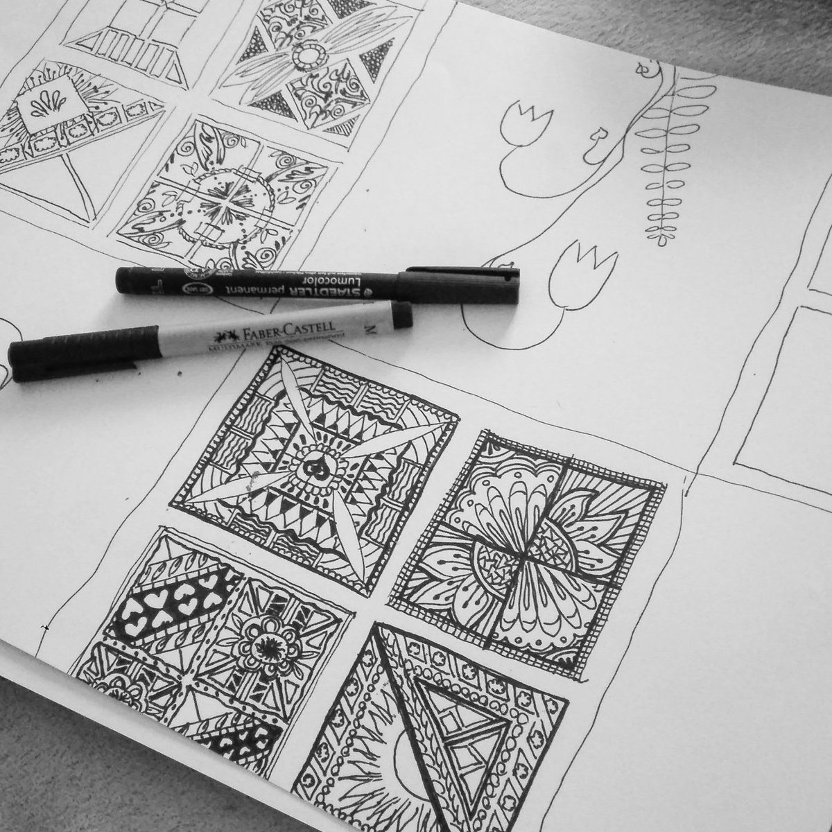 AniyaCiel's tweet photo. #project just started..try to imitate some kind of #spanish #tiles. A little #design -idea  wanted to go out of my head..tadaa😁 #illustrat https://t.co/0idSl5N7zM