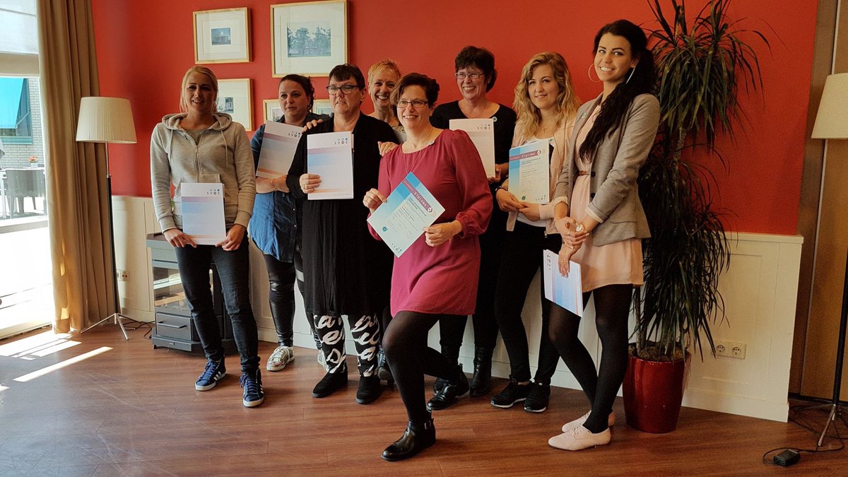 Op 8 mei is de laatste groep EV geslaagd voor hun diploma, namens het opleidingscentrum van harte gefeliciteerd!