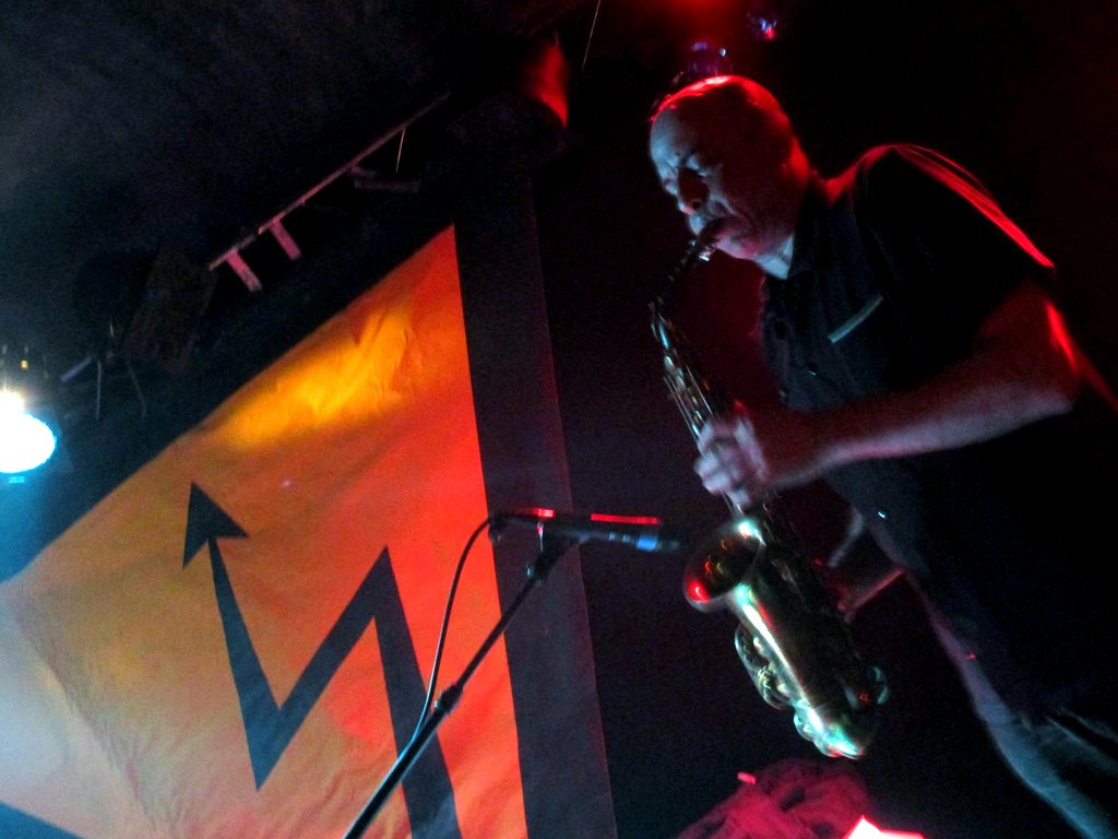 voltselector's tweet image. @voltselector le retour !!! nouveaux morceaux, nouvelle equipe ! prochain concert le 4 juin a Écaussinnes