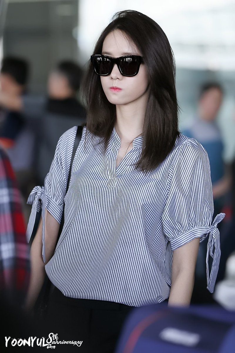 [PIC][07-07-2016]YoonA trở về Hàn Quốc vào chiều nay C_Y0_lhXoAILr56