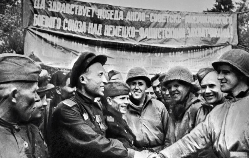 Как настроение, друзья?
Мы поздравляем вас с Днем Великой Победы!

А в Евросоюзе сегодня празднуют День Европы.

#VictoryDay #EuropeDay