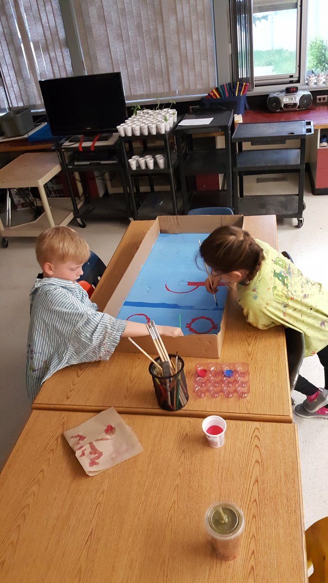 k4kpilotbutte's tweet photo. Our homemade table hockey is finally complete! The kids are very excited to play with our new creation! #gameon #springintosports #K4K https://t.co/VUEKdRWgJR