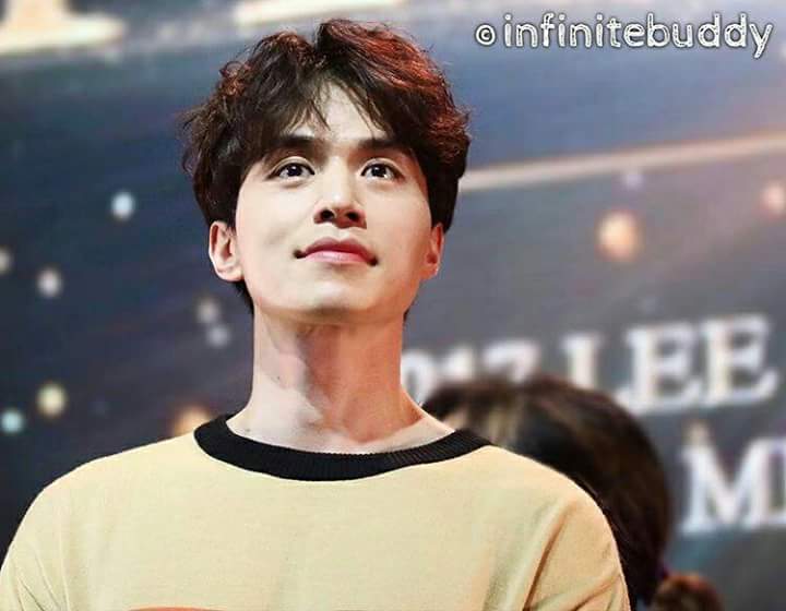 LeeDongWook_PH's tweet photo. Different angles but same person looking so stunningly beautiful. 
Photo Taken: Hongkong fanmeeting!
©to the owner #GoblinMissingSoul https://t.co/yllIaOly6Q