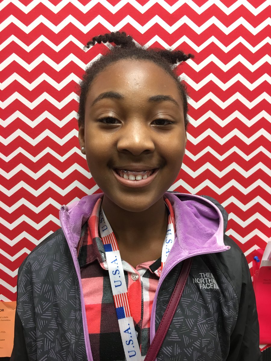 CECardinals's tweet image. Letter M for Madison Perkins an all-around good kid with a bubbly personality. She lights up any room she is in! #14left #26daysofstudents