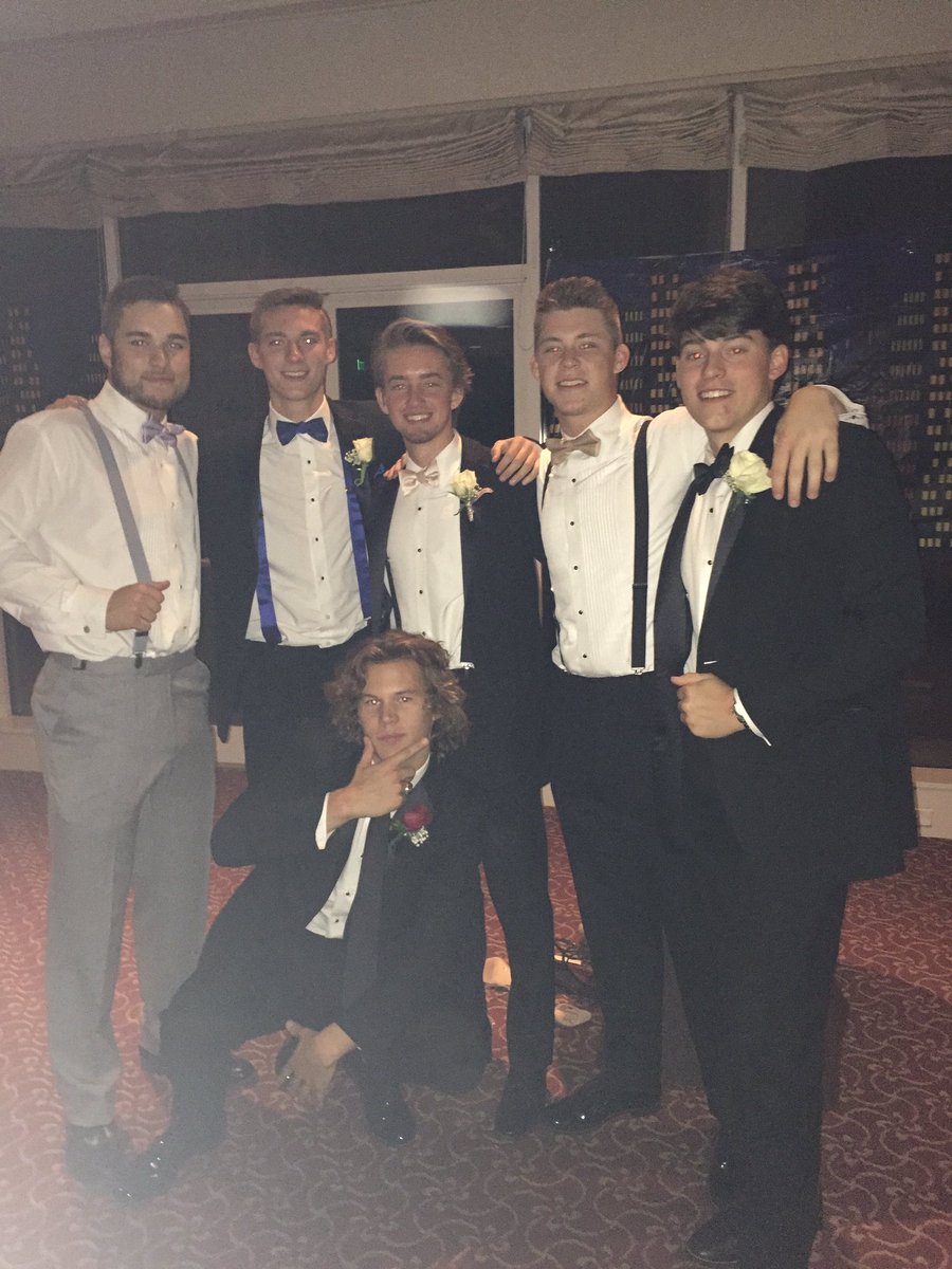 EricksonSeth_'s tweet photo. Happy bday to my day one @PowellMiller love u boss, enjoy today💯 #millerway https://t.co/zXuIfrwBQd