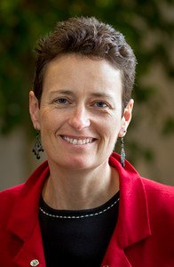 MedUmatters's tweet photo. Congrats to co-creator of our CORE radiology virtual course, Petra Lewis of @GeiselMed, on her 2017 APDR Achievement Award. @AURtweet #AUR17 https://t.co/Rutlke9HTQ