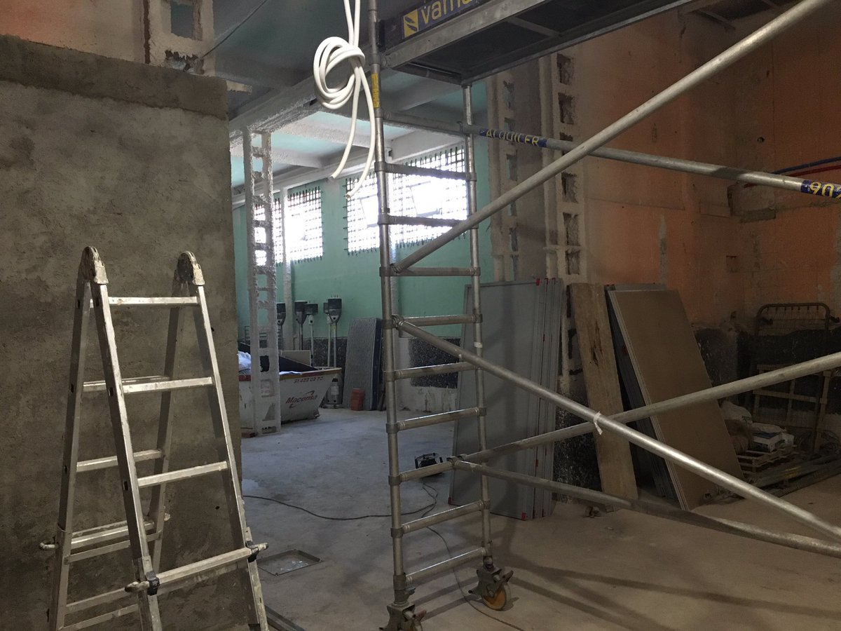 kitchenconsult_'s tweet photo. Hoy visita de obra en San Tenedor en breve este catering a tope!! #TeamK! #EquipoK! https://t.co/QlwGfmMYCH