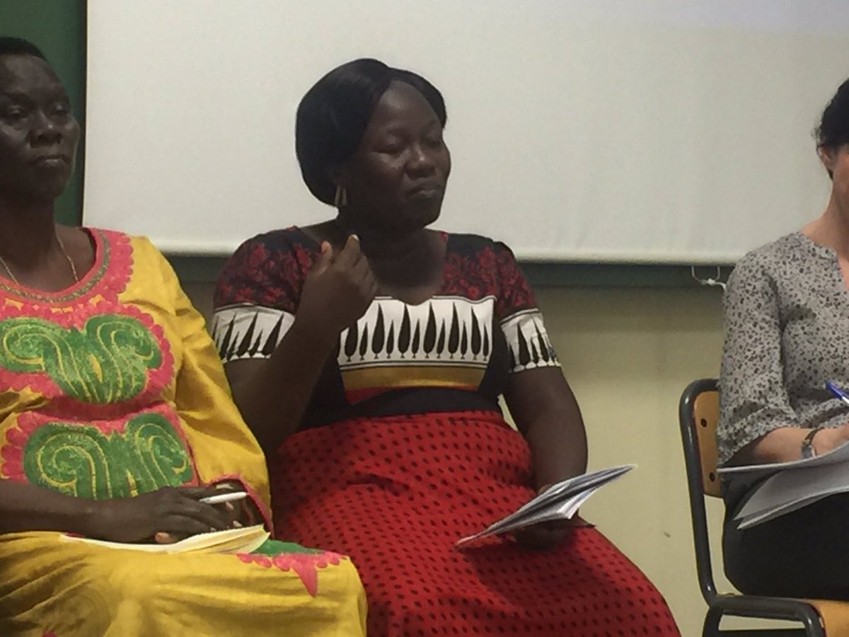 AfterUclm's tweet photo. "La MGF es una práctica cultural que pretende controlar a las mujeres y discriminar a las que no quieran pasar por ello". Harriet Gimbo https://t.co/AXD070Snan