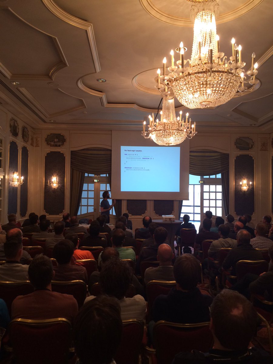 wolflook's tweet photo. Making #Java more dynamic by Rafael Winterhalter @jaxcon #Byte Buddy is compatible to #JDK 9 #ASM #Javassist #cglib @rafaelcodes https://t.co/uJdjNkEW3x