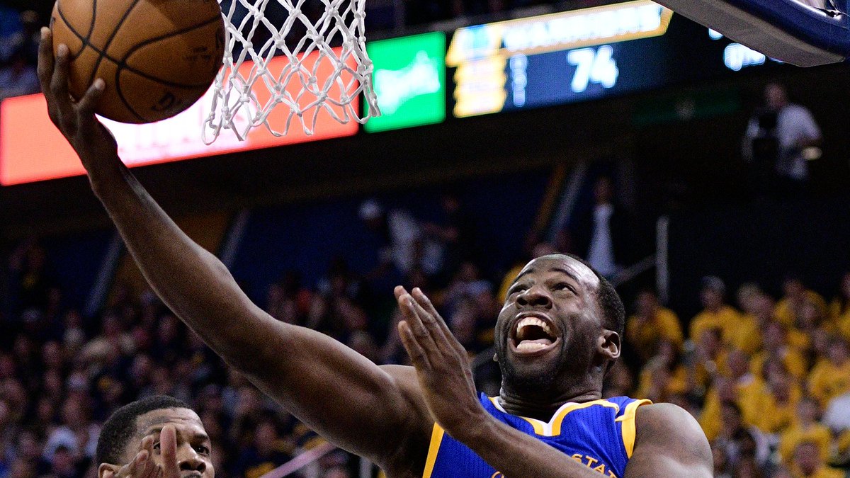 UnSportsESPN's tweet photo. Draymond Green has 45 technicals over the past three seasons, including playoffs.

Kelly Olynyk? Only 4 T's in 397 college and pro games. https://t.co/PlRFN0lPRg