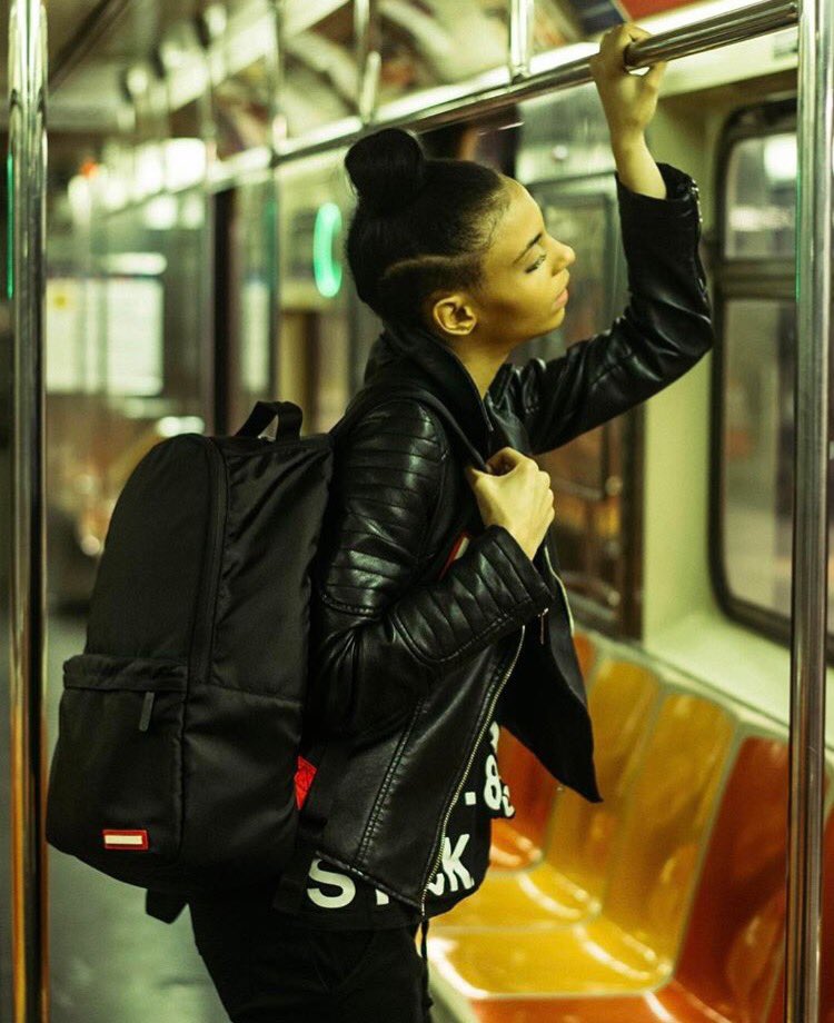 Train Pack 📸 #backpack #blackonblack #gotyourback