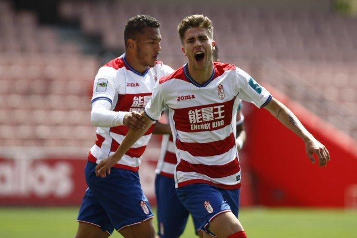 GranadaCF_VAVEL's tweet photo. Oportunidad de oro para Juanan Entrena https://t.co/N5lA7wQsuW Por  #GranadaCF https://t.co/HLJDgScZ8I