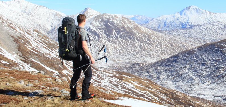 Group test: Lightweight compact trekking poles @Alpkit <a href="/SpringPROutdoor/">Spring PR</a> <a href="/BlackDiamond/">Black Diamond</a> <a href="/AllcordUK/">Allcord Ltd</a> <a href="/LekiUK/">Lekiu Kasturi</a> ukhillwalking.com/gear/review.ph…