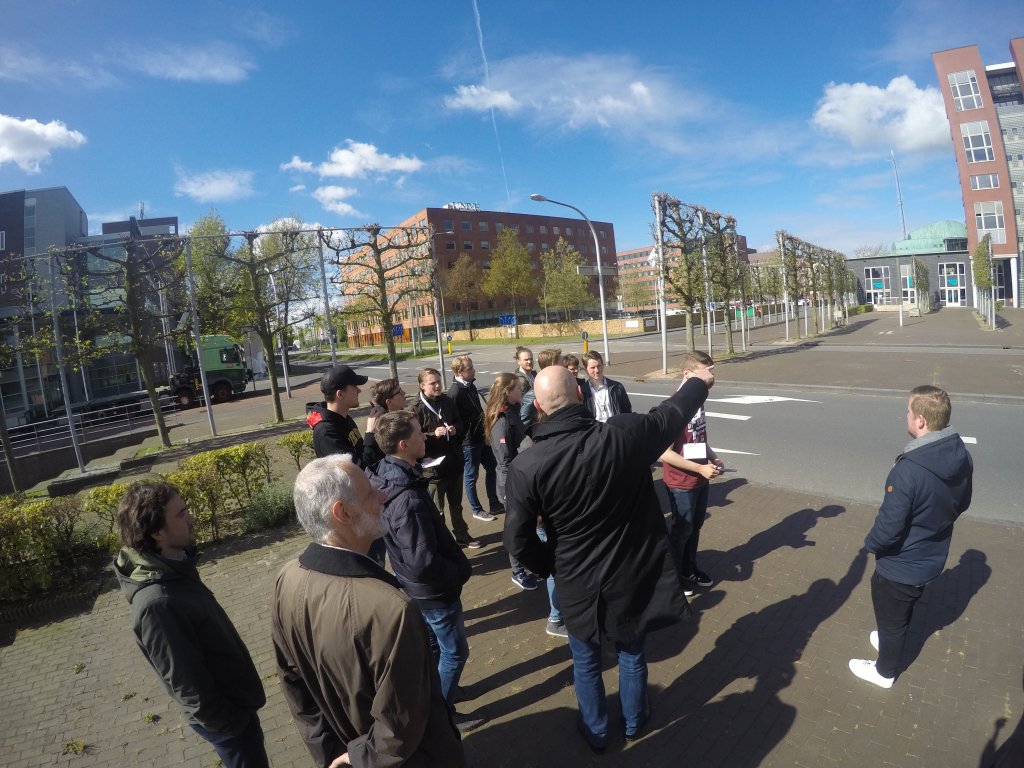 Reuring in #Hanzeland! Zojuist hebben deelnemers rondleiding gekregen door het gebied door Dennis Jansen en <a href="/annedalfsen/">Anne-Marie Mosterman</a> <a href="/spoorzone038/">Spoorzone Zwolle</a>