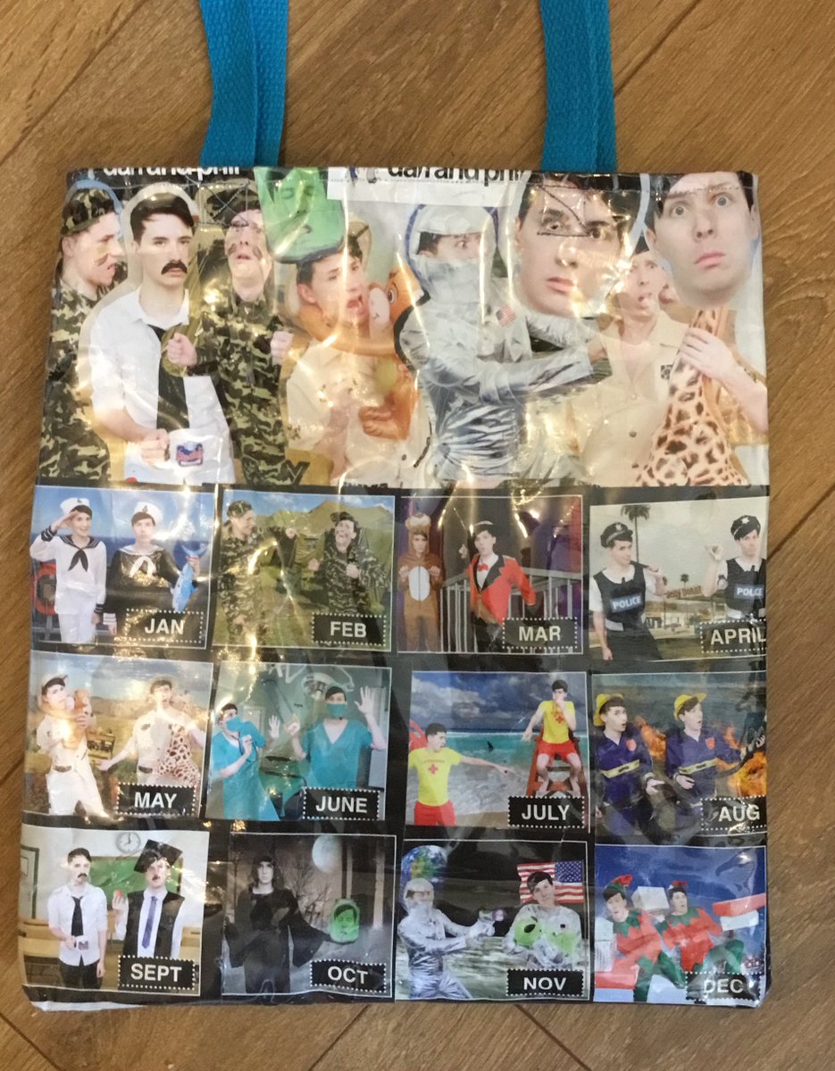 Billacookie's tweet photo. I turned the 100 Calendars into a charity bag where 50% of the money will go to @MeningitisNow https://t.co/BnrxBDHBFS There are 20 bags!! https://t.co/wjFGnROSK2