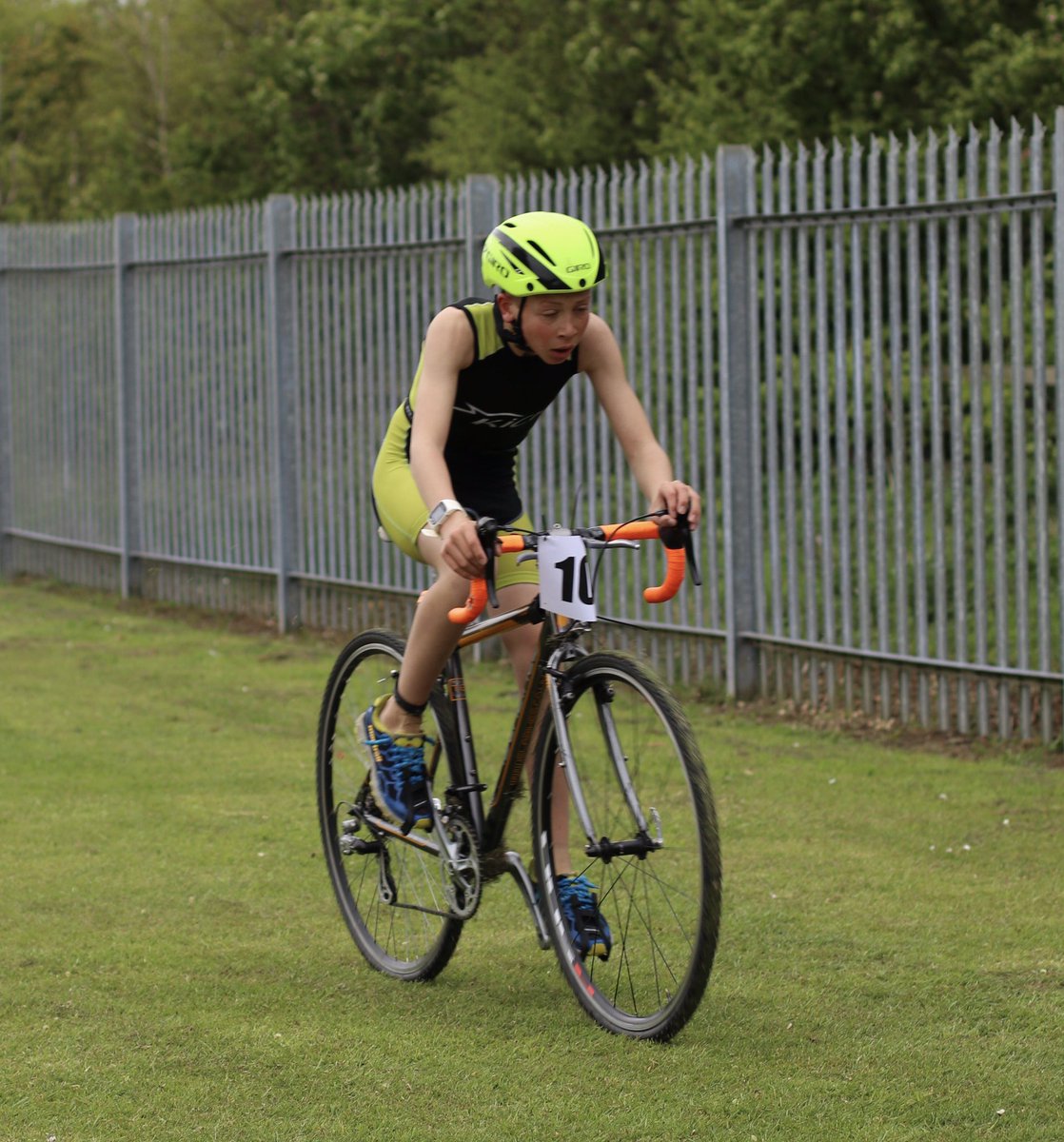 ScarColl's tweet photo. Congrats to Ozzy who finished 1st at this weekends Driffield Triathlon @FreebirdEvents #DriffieldTri @uktri https://t.co/nFo02ws6wv