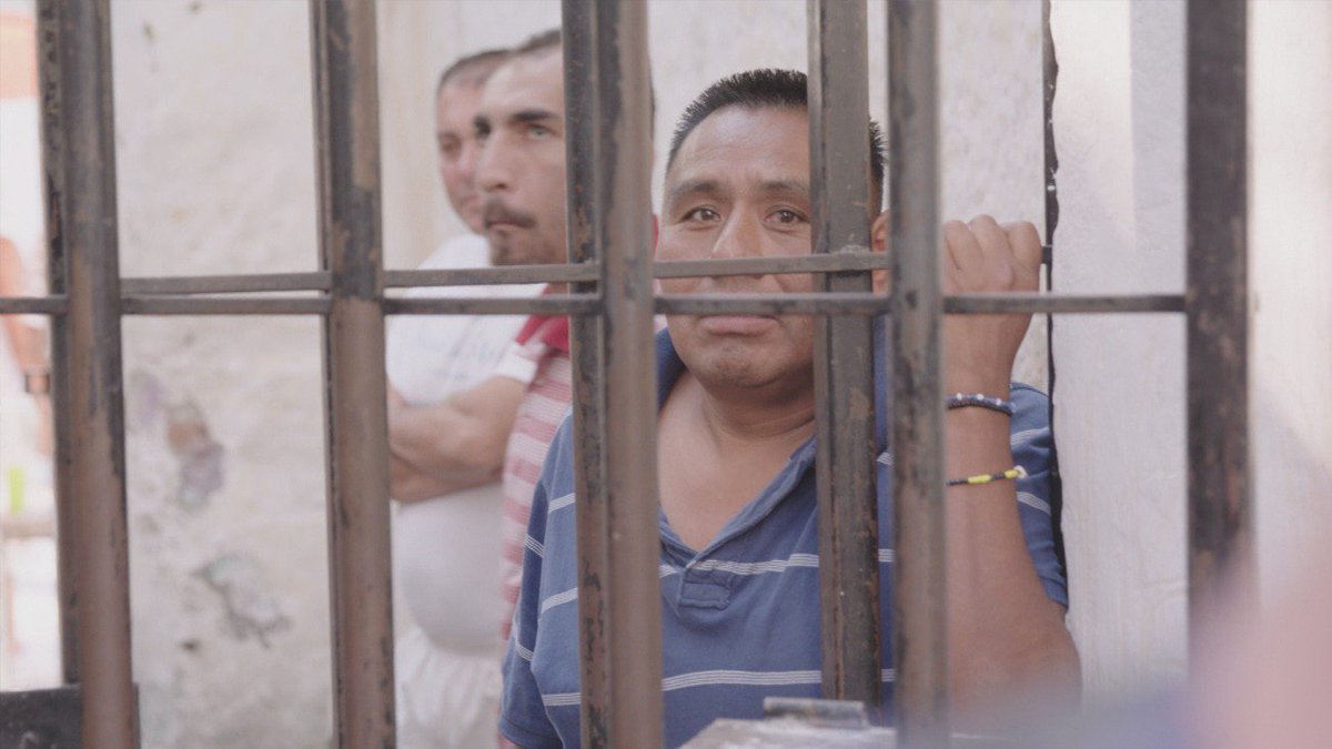 kijk's tweet image. Rik is in Mexico en valt van de een in de andere verbazing! kijk.nl/net5/rikoverde… #RODG