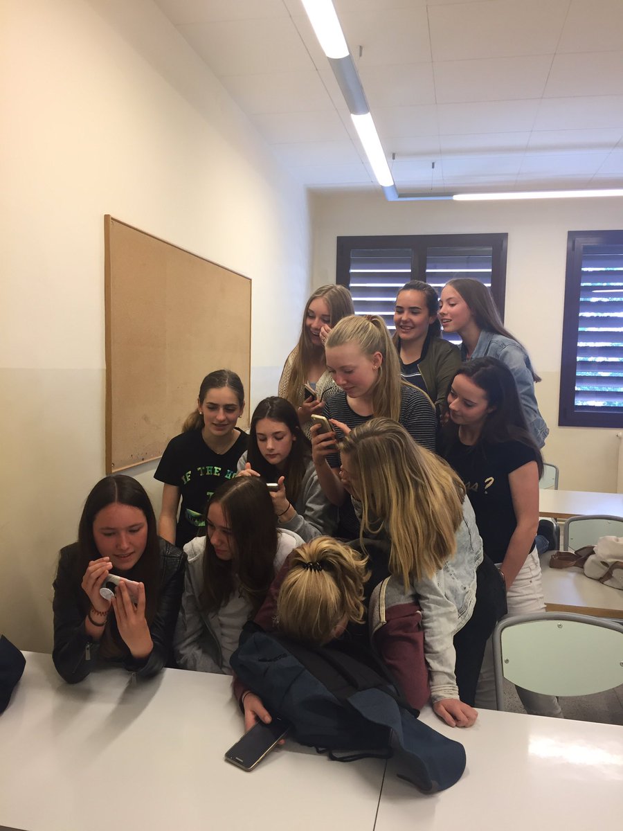 Toch even Facetimen met de mentor <a href="/ruud_kessels/">Ruud Kessels</a> vanuit Spanje😊! @UrsulaHorn #stmstu17 @m_bemelmans