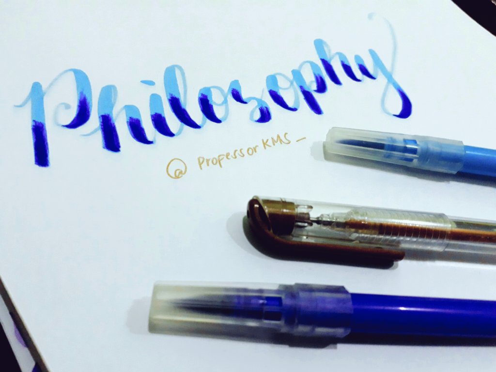 ProfessorKMS_'s tweet photo. 7:00 STRIKES!

MY FIRST CLASS!

"P H I L O S P H Y"

(Rt for attendance) https://t.co/vsA67Jf5RC