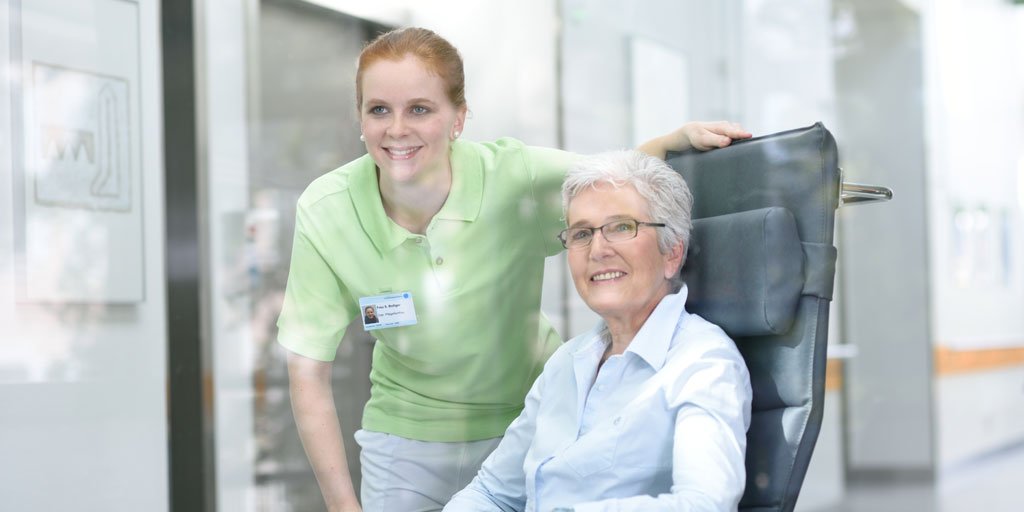 ksaaarau's tweet photo. Heute ist Int. Tag der #Pflege. Zu diesem Anlass ein grosses #Dankeschön unserem unermüdlichen #Pflegepersonal die Grossartiges leisten ^yj https://t.co/IMn6YRGquo