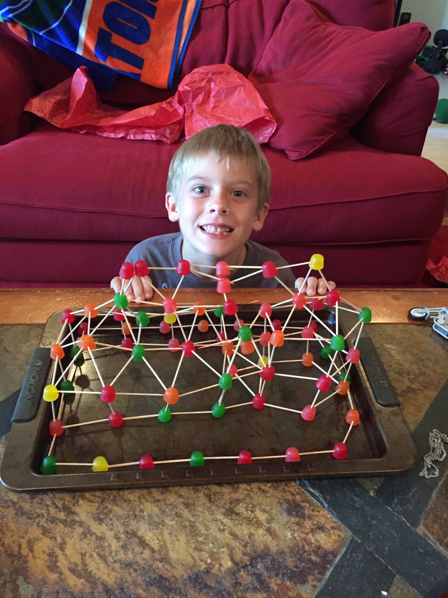 Jameson's Scottish House. Thank you TCS for inspiring his creativity. <a href="/amymcintyretcs/">Amy McIntyre</a> <a href="/ToddLaVogue/">Todd LaVogue</a> <a href="/StoupasTeresa/">Tere Stoupas💕she/her/hers</a>