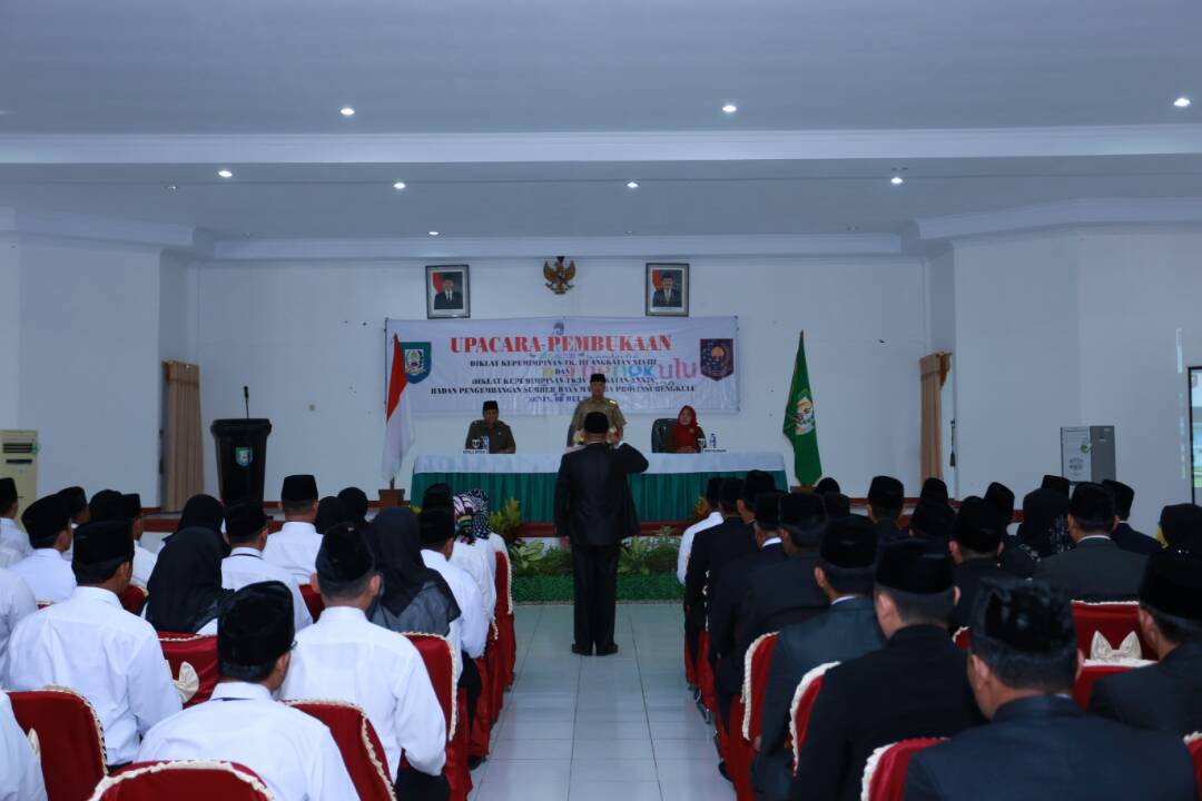 bpsdmbengkulu's tweet photo. Pembukaan Diklat PIM Tk. III &amp; Tk. IV Swadana Th. 2017 pada tgl. 08 Mei 2017 di BPSDM Provinsi Bengkulu @mediacenterBKL @ridwanmukti1963 https://t.co/ccoTe9vXPD