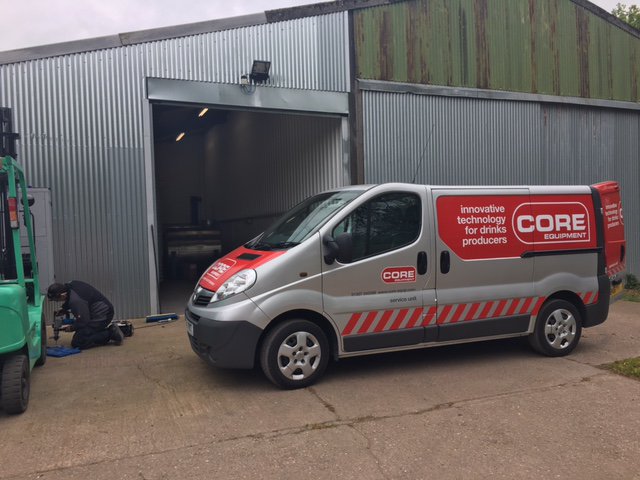 ThirstyFarmer1's tweet photo. New kit installation here at TFHQ by @Core_Equipment #excitingtimes #morecider #newkit #volume #growing #bigday #happytuesday https://t.co/pO2JVrNw9I