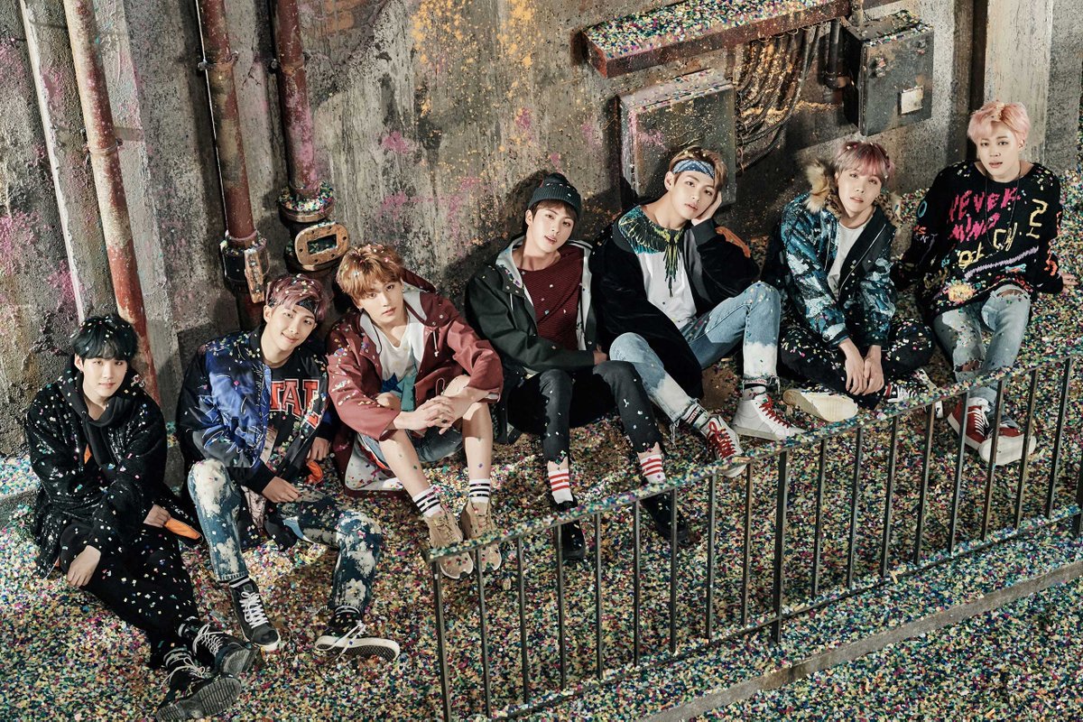 SimplesiTine26's tweet photo. Here are 5 @BTS_twt songs you need in your life to celebrate the fact that... https://t.co/5x9BWHJIp8 by #aljonkylee via @c0nvey https://t.co/oTaoJiNC6w
