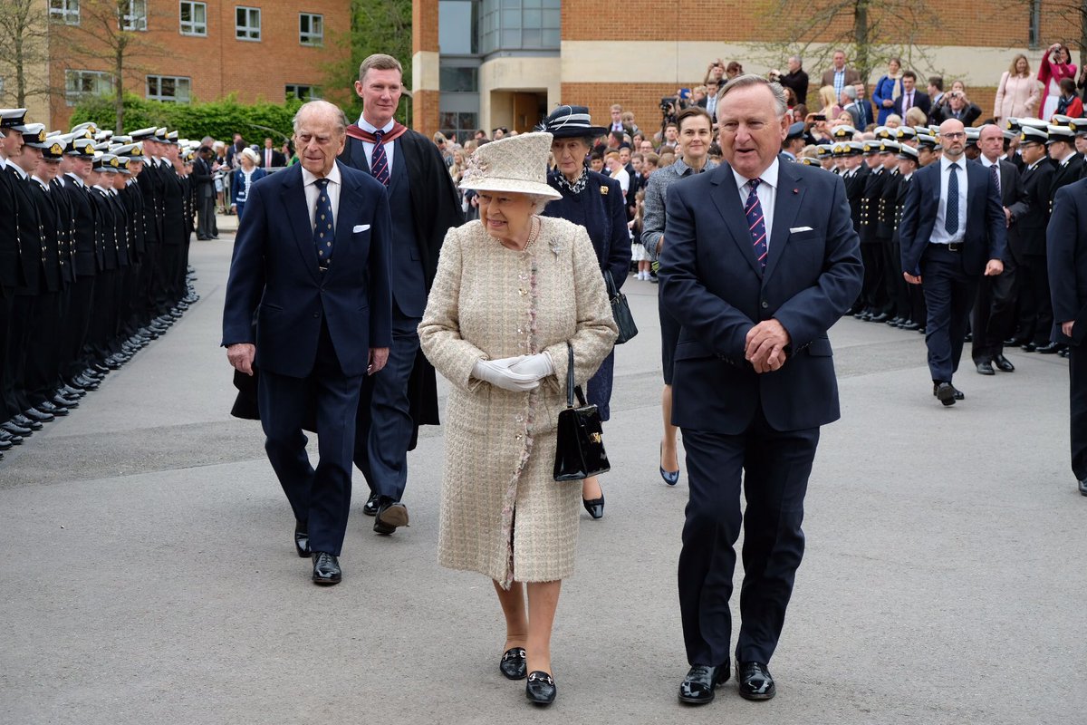 RoyalFamily's tweet photo. HM and HRH meet @PangColl students on parade, after attending a service to celebrate the school’s 100th year. https://t.co/ehDIexNtHa