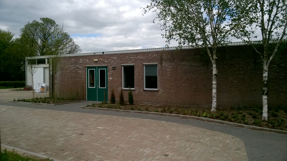 Indrukwekkend bezoek / gesprek in nieuwe pand <a href="/HuifbedMeierij/">Huifbed de Meierij</a>. Complimenten voor de 17 vrijwilligers! youtube.com/watch?v=2BNVnt… #versierdestad