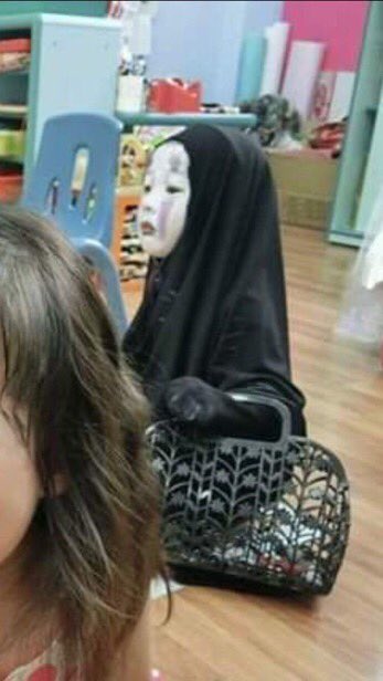 almullah66's tweet photo. Me minding my business while hoes cause unnecessary drama https://t.co/ydvAsx3RAk