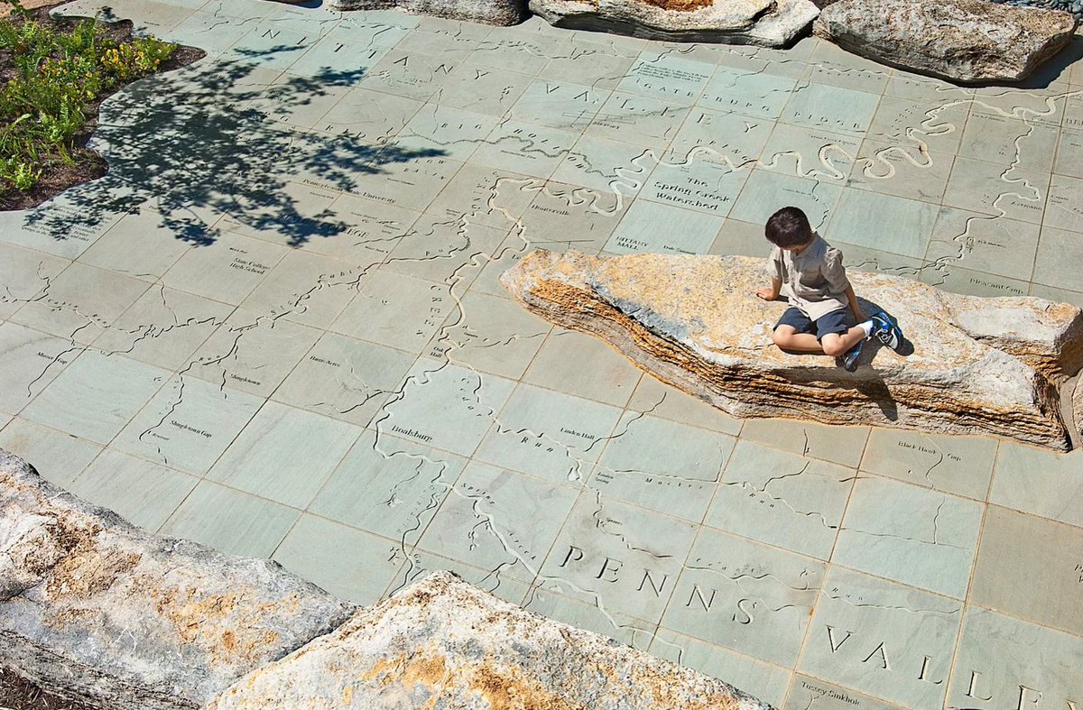 This Friday join <a href="/nyc_h2o/">NYC H2O</a> for a talk and workshop with artist <a href="/stacylevyart/">Stacy Levy</a> at Hunter College @cunysustainable. 
stacylevy.eventbrite.com