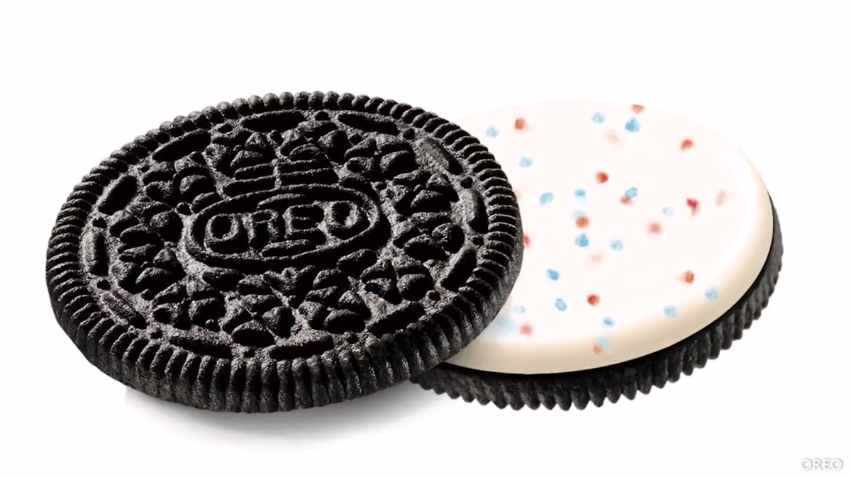 ksdknews's tweet image. Oreo debuts new flavor, offers $500,000 for next cookie idea on.ksdk.com/2pZKOYl #TISL