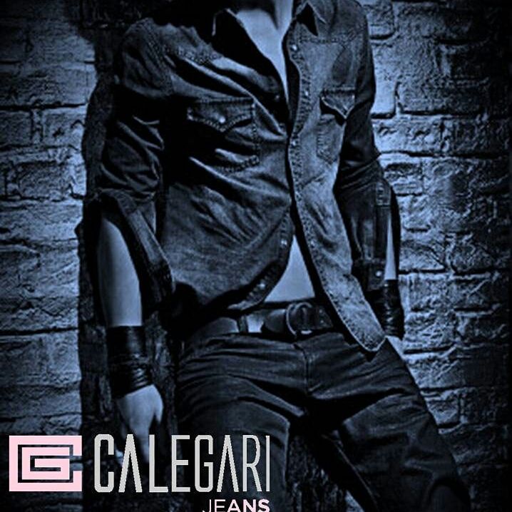 CalegariFigsa's tweet photo. #look
@calegaribyfigsa
#calegari #sastreria #jeans 
#prensa #medios
#gusfran #damgroup https://t.co/LO04kwrWgc