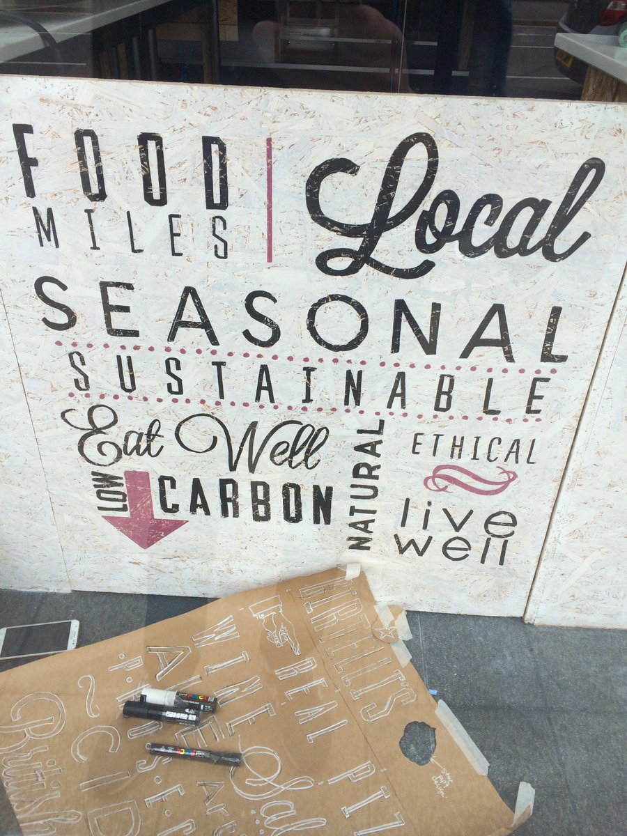 Birtellis's tweet image. Fabulous chalkboard artistry @ExallDesign 👍🏼 #chalkboardart