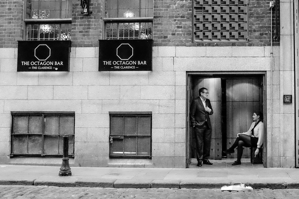 julianf1972's tweet photo. #dublin #streetphotography #fujifilm #x100s #nofilter https://t.co/6noTg9IuXg