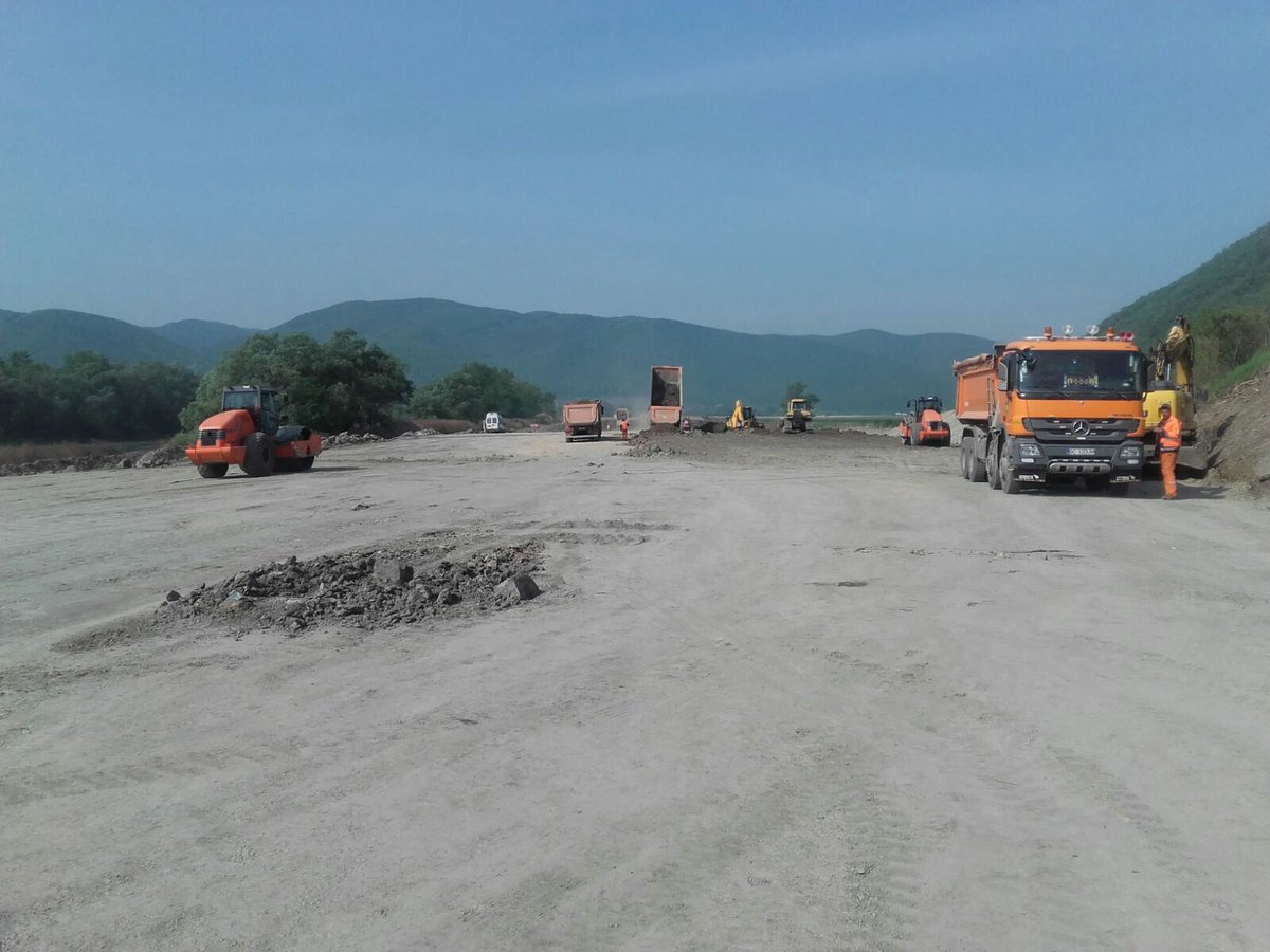 CNADNR's tweet photo. #lucrari #autostrazi #cnair
Imagini primite de la DRDP Timisoara cu stadiul lucrarilor pe Lugoj - Deva lot IV https://t.co/Cwb8Ln6lso