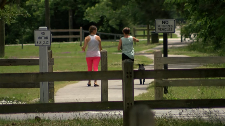 Live5News's tweet photo. Residents invited to review draft of ideas on West Ashley's future https://t.co/nzdcsAA6bP https://t.co/rB5TNnBFdr