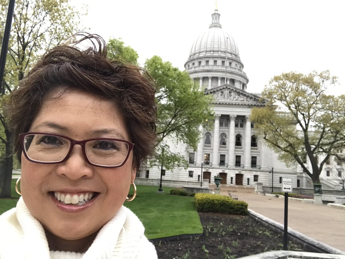 DoerDi's tweet photo. Headed to Monona Terrace 2deliver a keynote at the #wiscnet conference. Hoping to see many Ed tech leader friends in the audience. Who's in? https://t.co/6FFJgBStuP