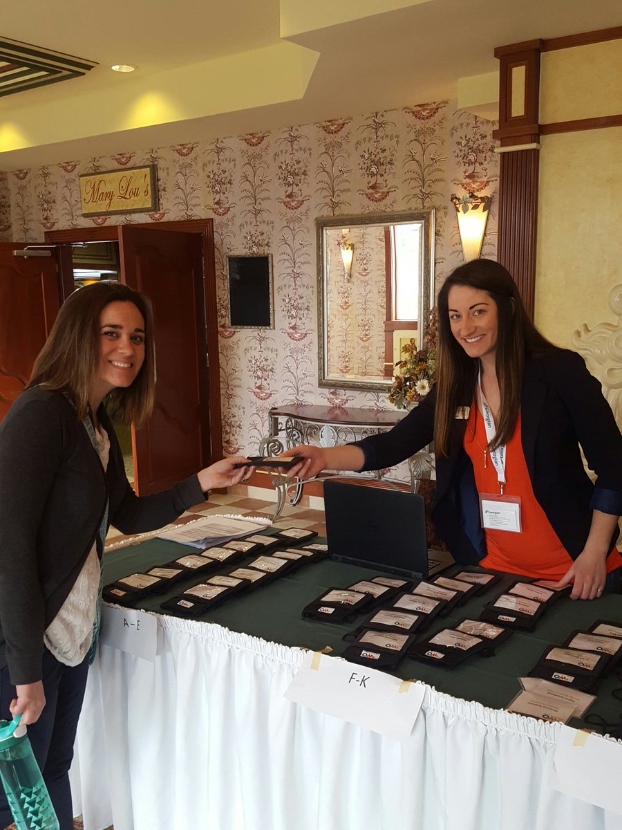 EWOcoop's tweet photo. Welcome! #EWOPD registration is underway! Come to Bergwen's to check in! #fern2017 https://t.co/b1swNP5RYb