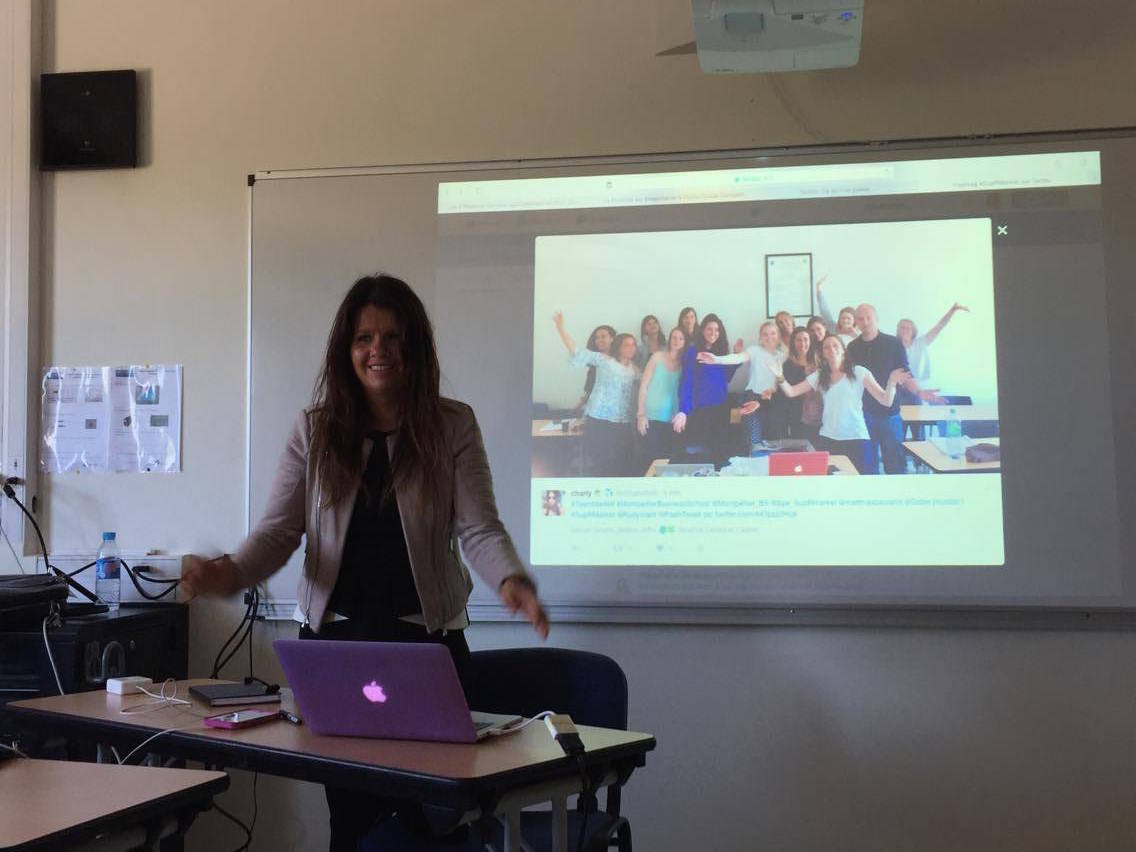 Spe_SupRmarket's tweet photo. Cours de Twitter avec @iCharlotte5 @Montpellier_BS #SupRMarket @TwitterMktgFR 📲💻 https://t.co/1Y7uEzEipH