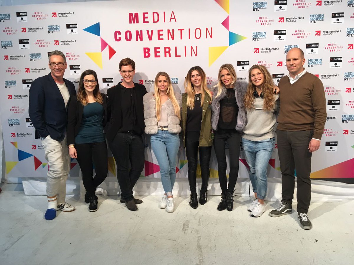 MCB_Berlin's tweet image. Mobile Storytelling = Snapchat? - gleich auf #stage6. Und die Storyteller sind schon mal hier #mcb17 #rp17