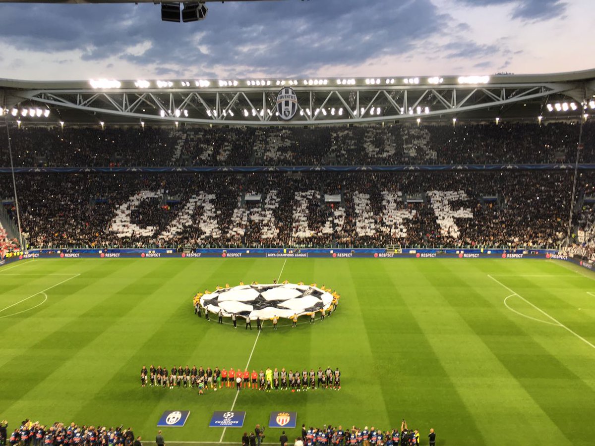 Res 2017. Ювентус Торино перфоманс. Перфоманс футбол. Болельщики Ювентуса. Juventus Stadium appearance.
