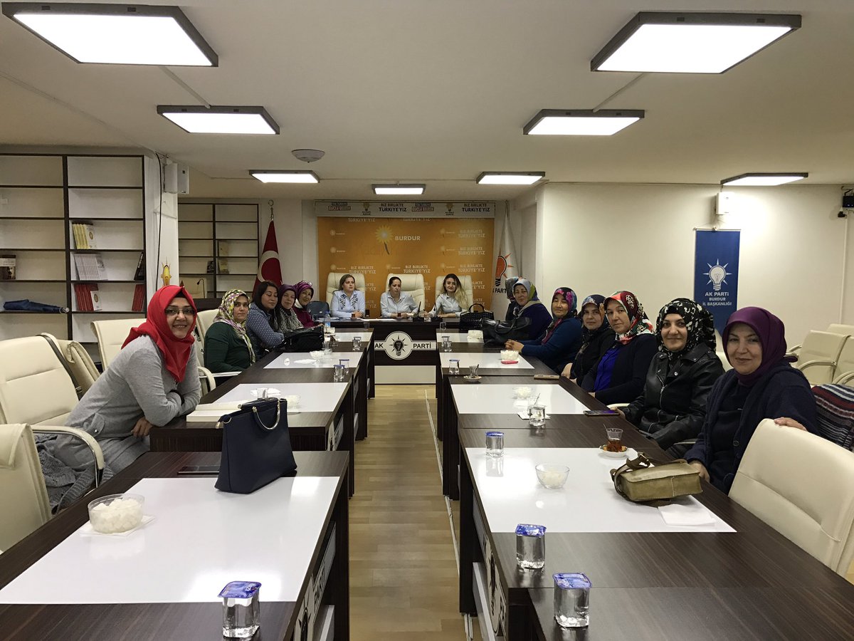 İlçe kadın kolları başkanlarımızla istişare toplantımızı gerçekleştirdik