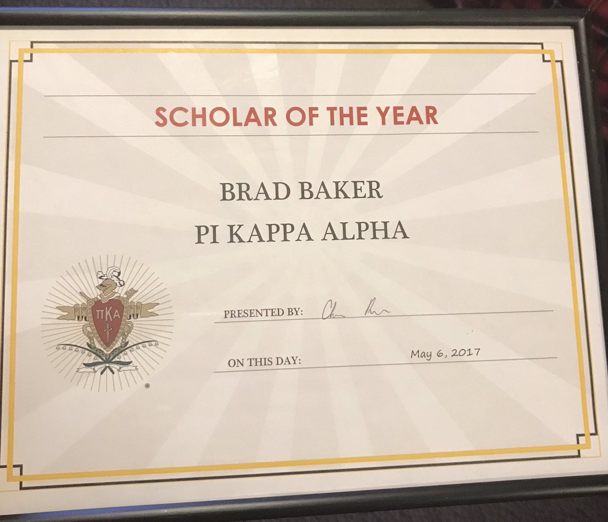 bakesmomma's tweet photo. So proud of you Brad! Way to go @_The_Baker! #ScholarOfTheYear #PIKE https://t.co/GJirChYXjb