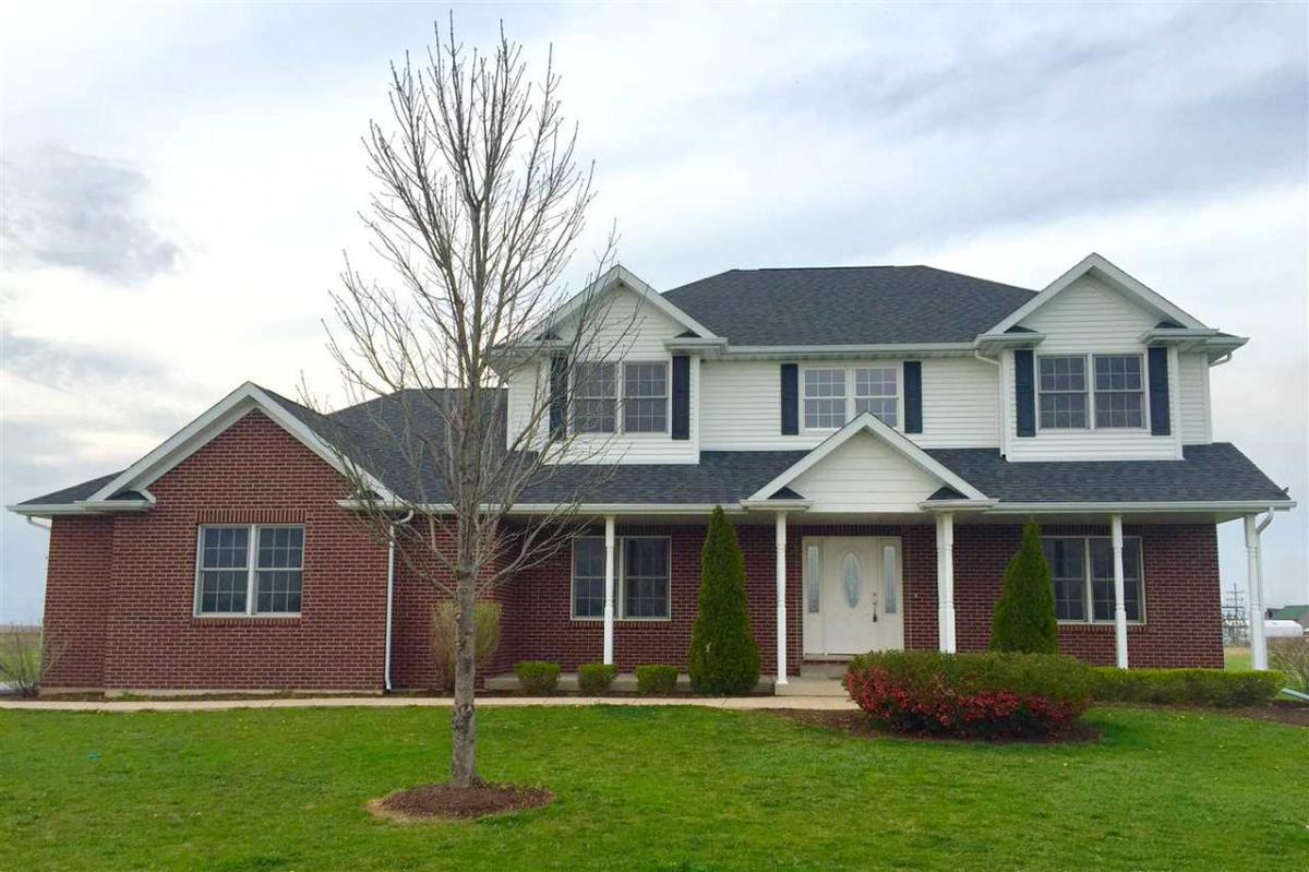 RemaxProByron's tweet photo. Check out our #listing in #DavisJunction #IL https://t.co/F5Q5XJ1niS #realestate #realtor https://t.co/yt3WaqInzy