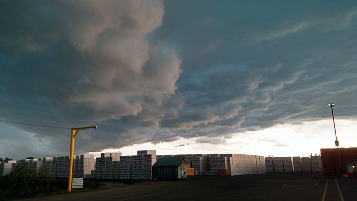 SierraPacificIn's tweet photo. Got clouds? SPI Centralia Mgr Darrin Moorcroft shared this shot of the lumber yard as last week's storm moved in. #naturalbeauty #ispyspi https://t.co/WTplDiijzz