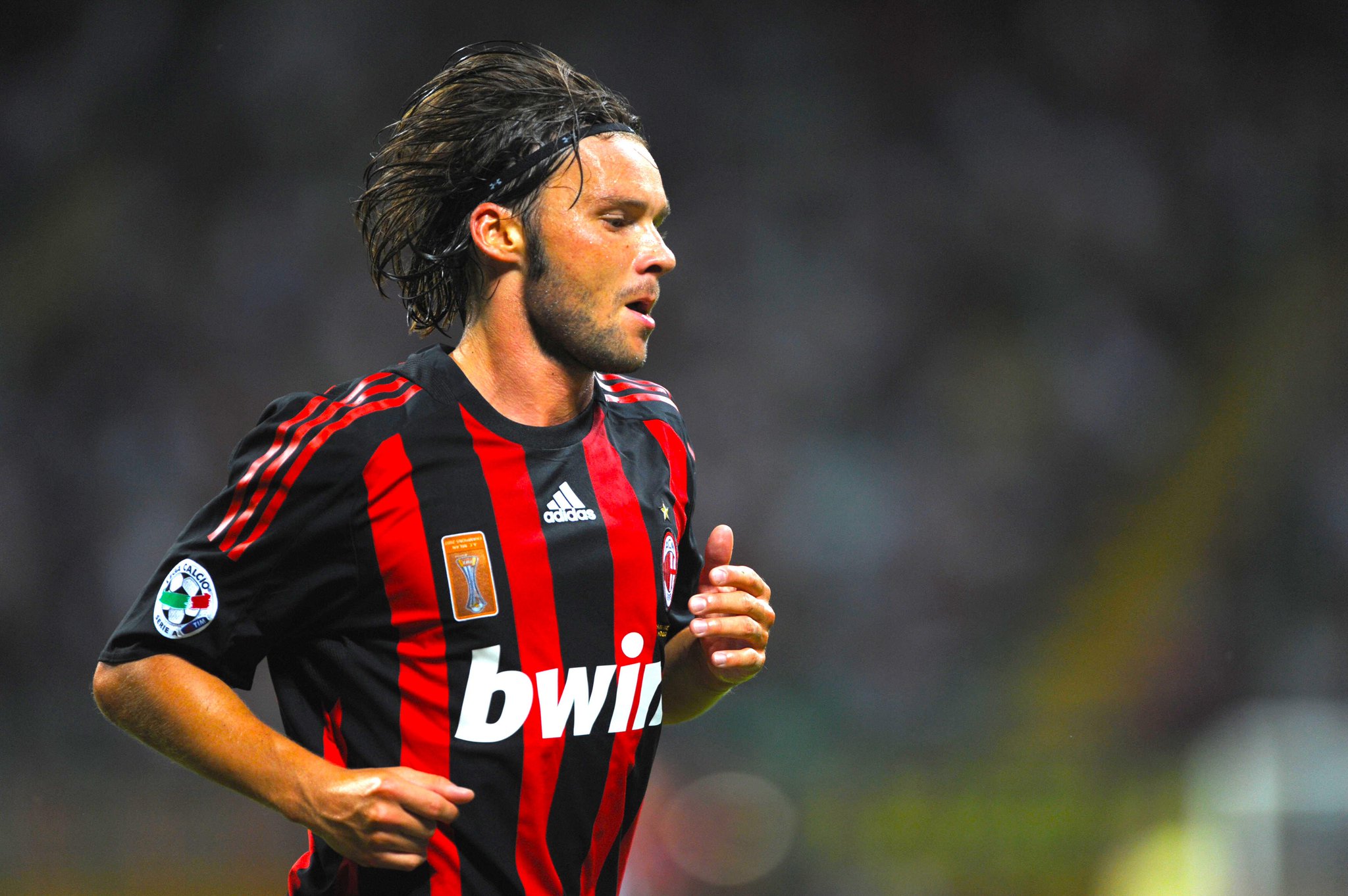 Happy 40th birthday to former defender Marek Jankulovski! 

Tanti auguri, Marek!      